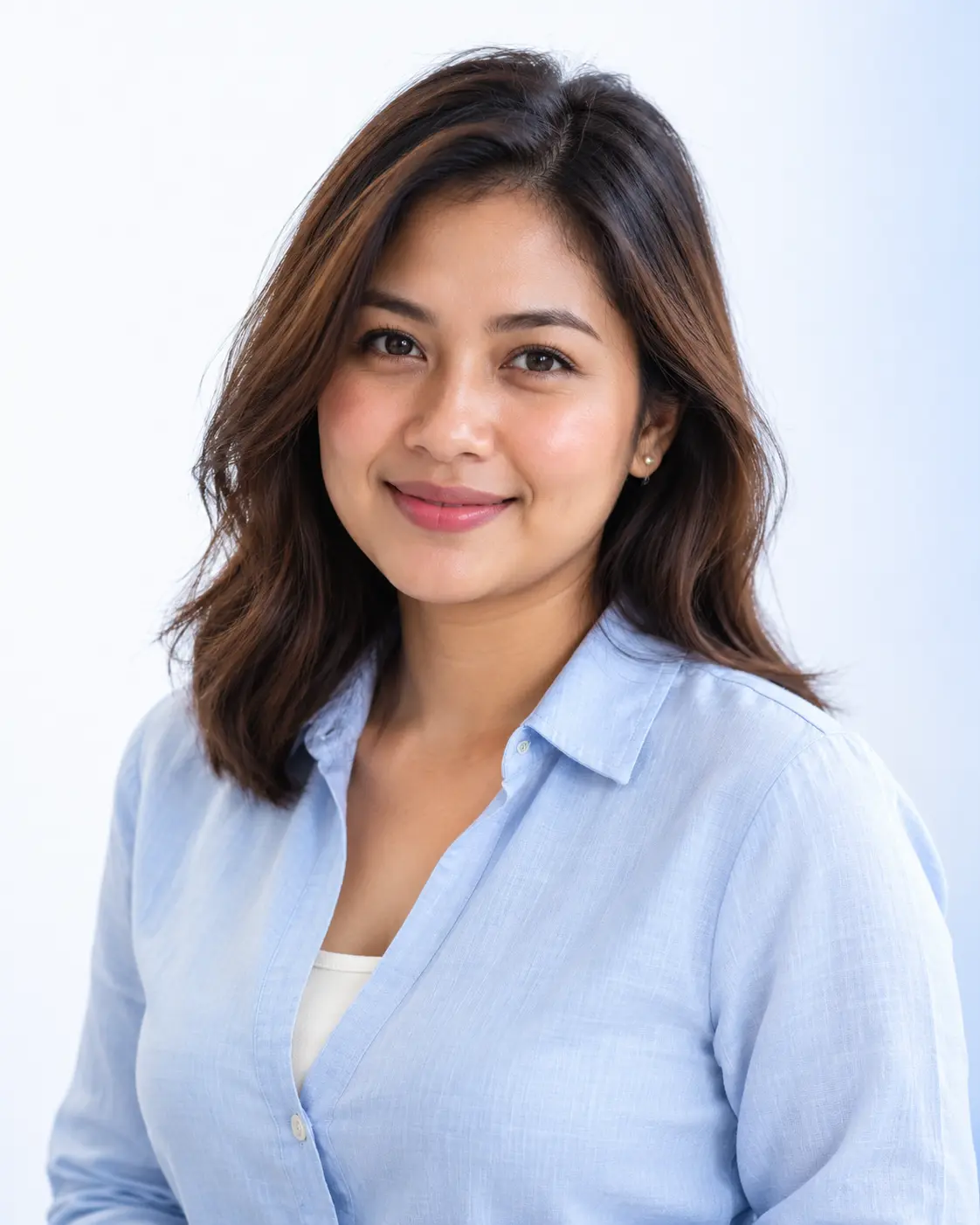 portrait representing an internet and mobile guides editor.